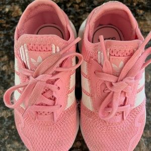 Great condition no stains or issues.